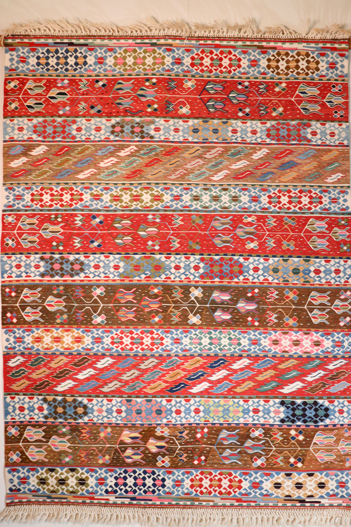 ANATOLIAN RUGS / コンヤキリム (Konya) Lサイズ (127cm×168cm）